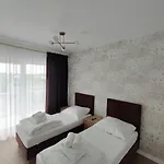 Kruszynska Apartment *